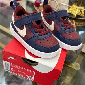 Nike court borough low recraft toddler size 6C- Navy and Burgundy